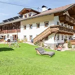 Appartement Oberangerhof *